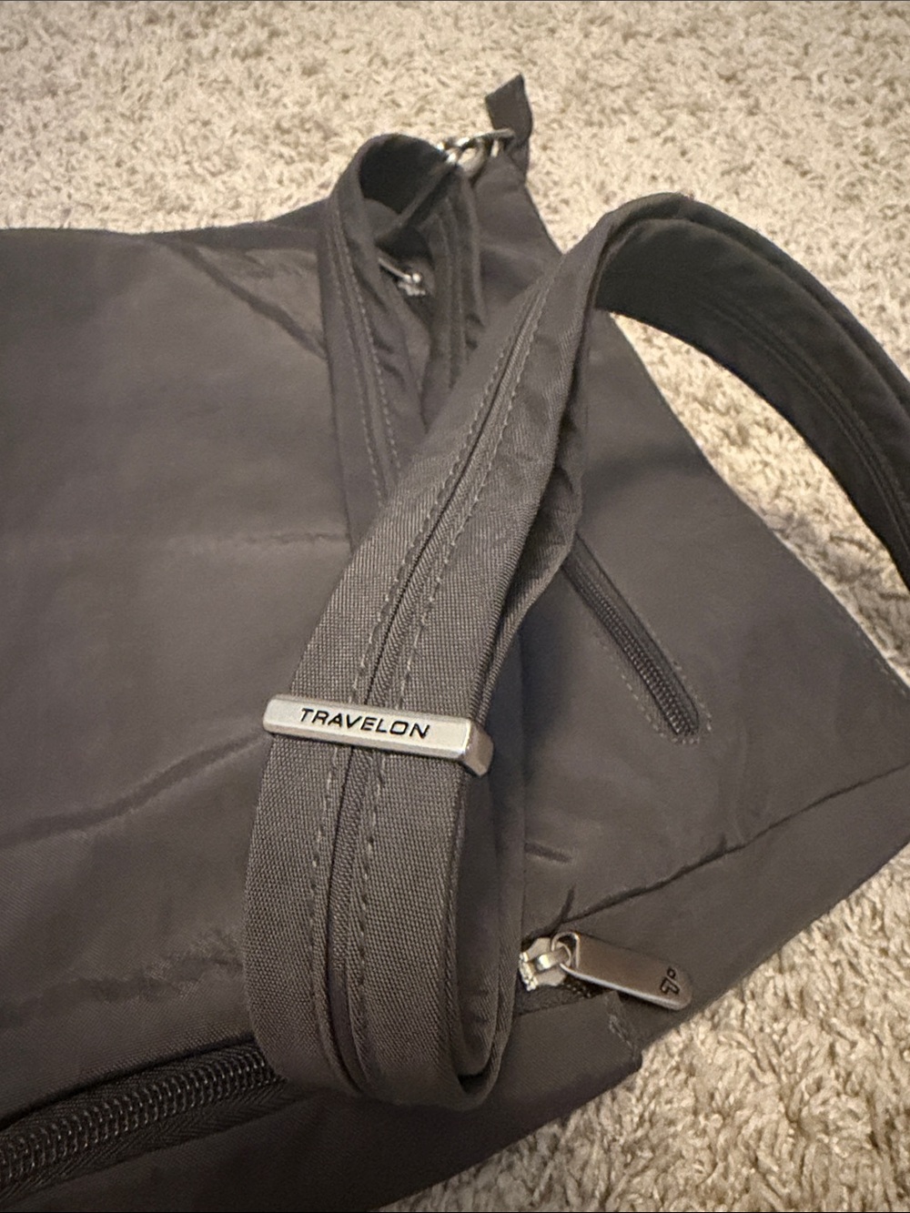 Travelon Quilted Crossbody Shoulder Bag - Gray Anti-Theft - Picture 11 of 15